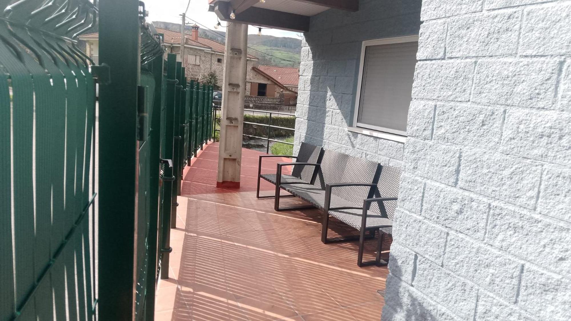 Casa Canal De Las Tejeras Corrales De Buelna Ngoại thất bức ảnh